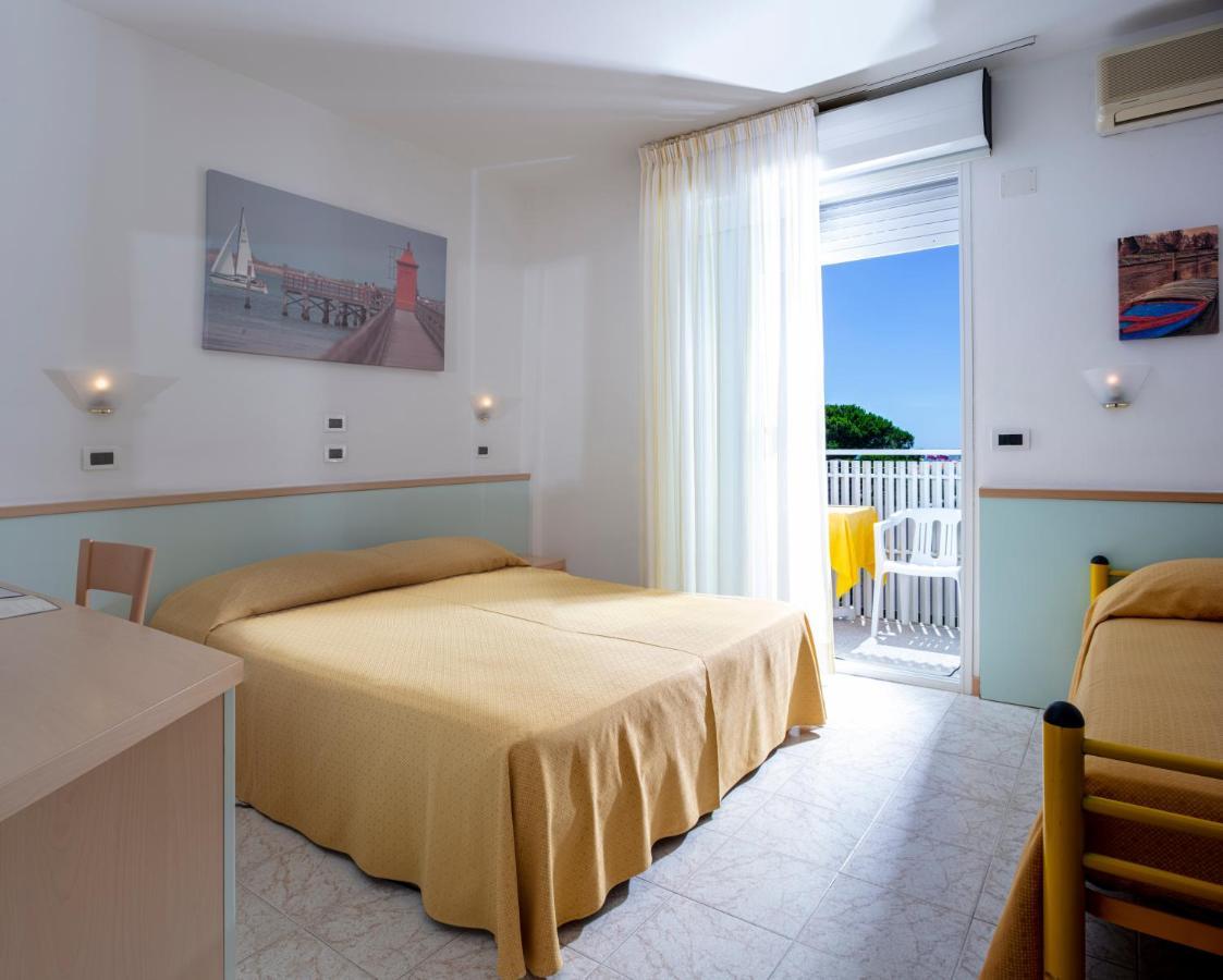 Hotel Pelikan Λινιάνο Σαμπιαντόρο Εξωτερικό φωτογραφία