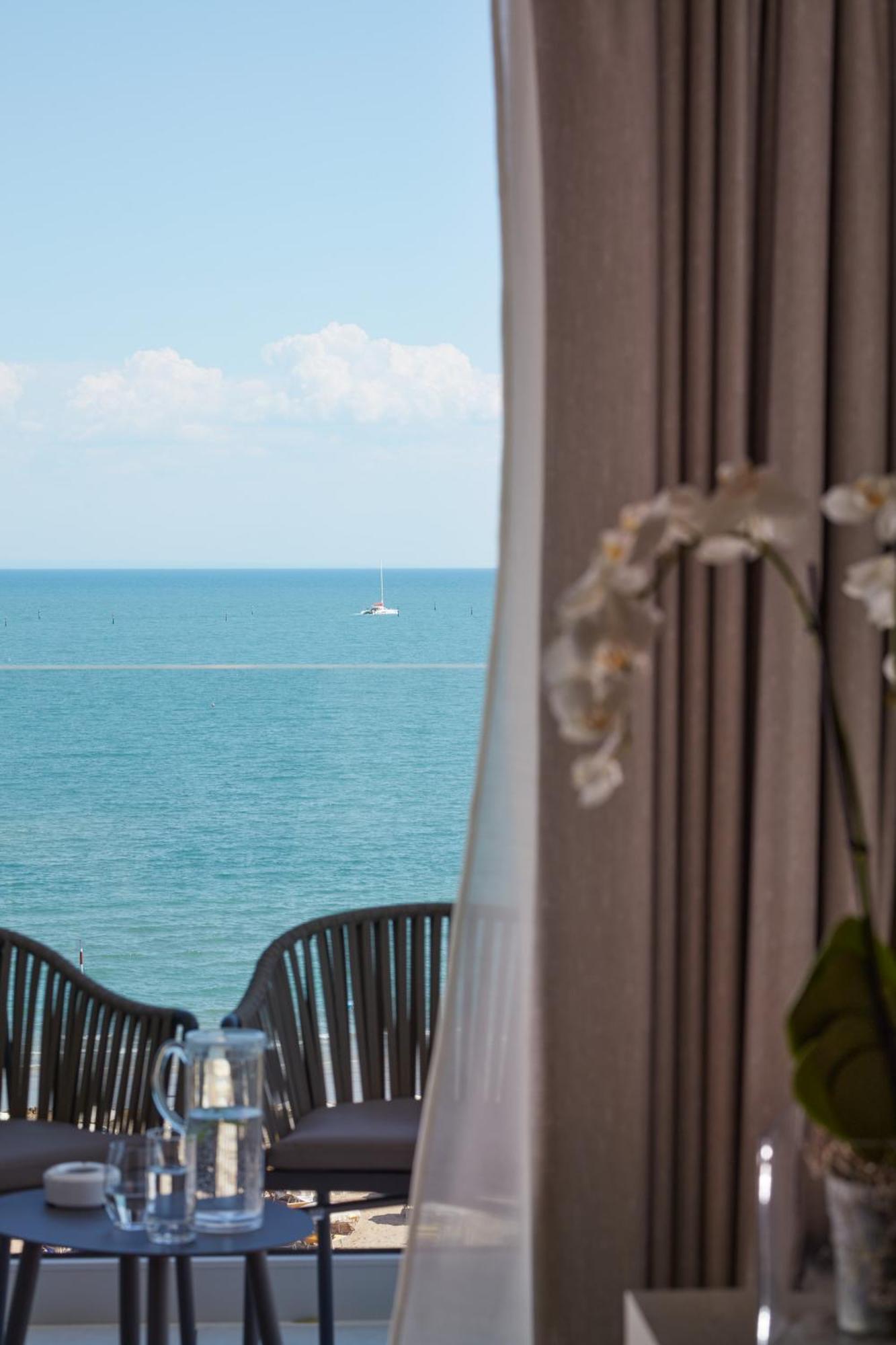 Hotel Pelikan Λινιάνο Σαμπιαντόρο Εξωτερικό φωτογραφία