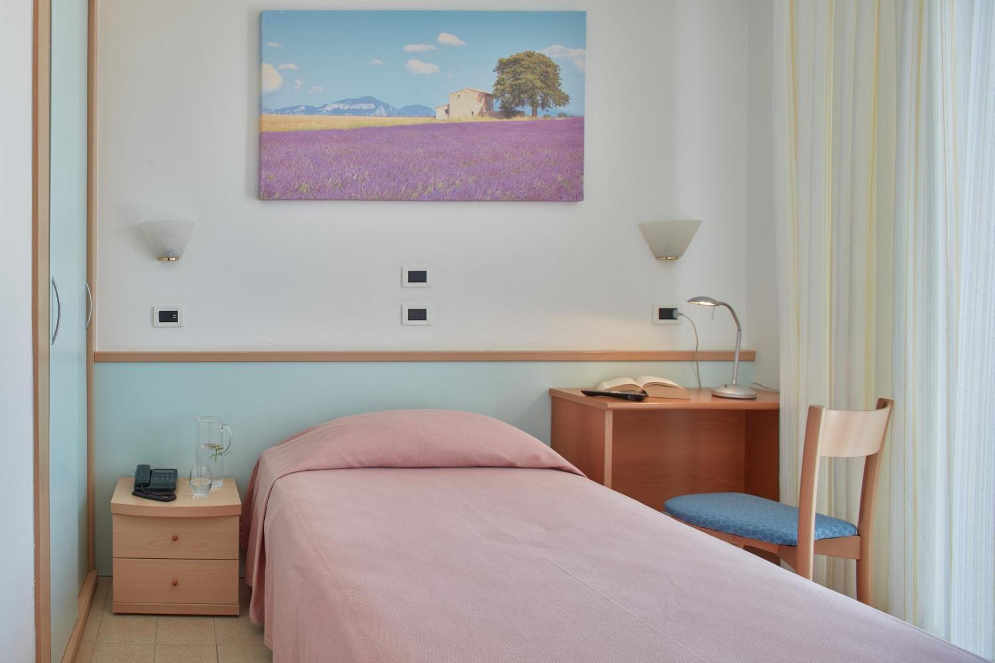 Hotel Pelikan Λινιάνο Σαμπιαντόρο Εξωτερικό φωτογραφία