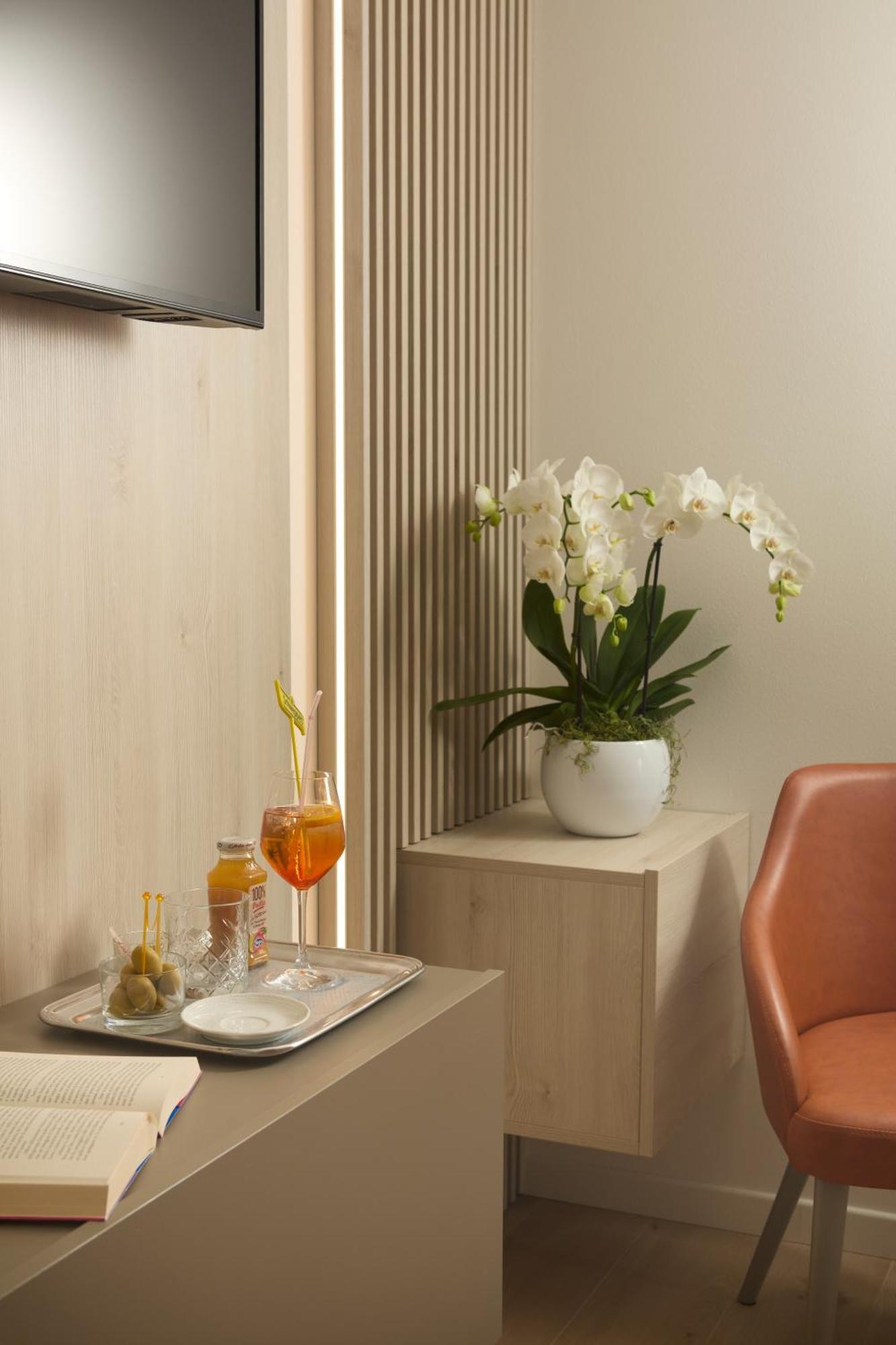 Hotel Pelikan Λινιάνο Σαμπιαντόρο Εξωτερικό φωτογραφία